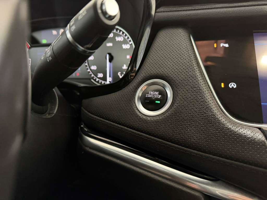 Used 2022 Cadillac XT6 Luxury image 38