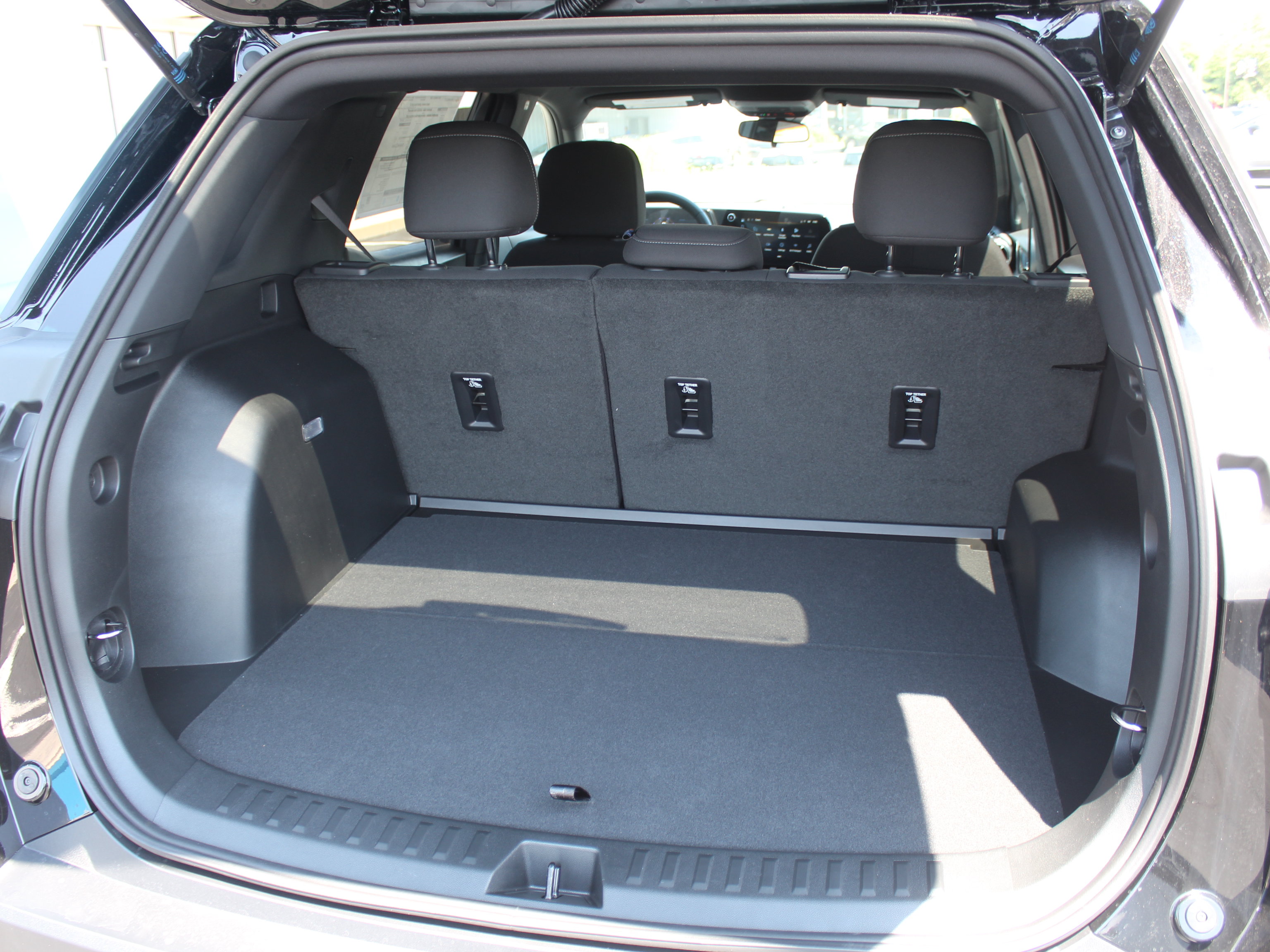 New 2027 Chevrolet Equinox LT AWD/4WD image 17