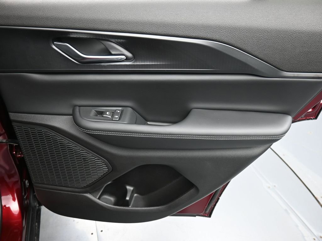 New 2026 Jeep Grand Cherokee Laredo image 15