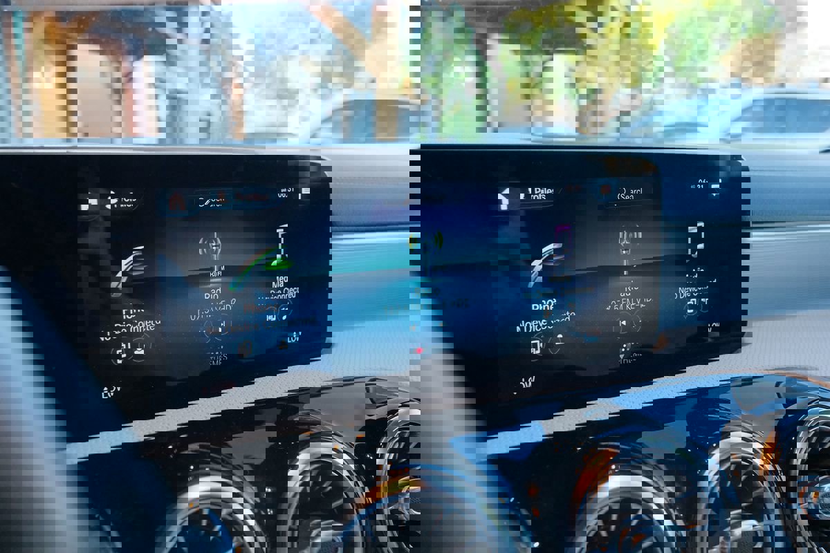 Used 2020 Mercedes-Benz CLA 250 image 20