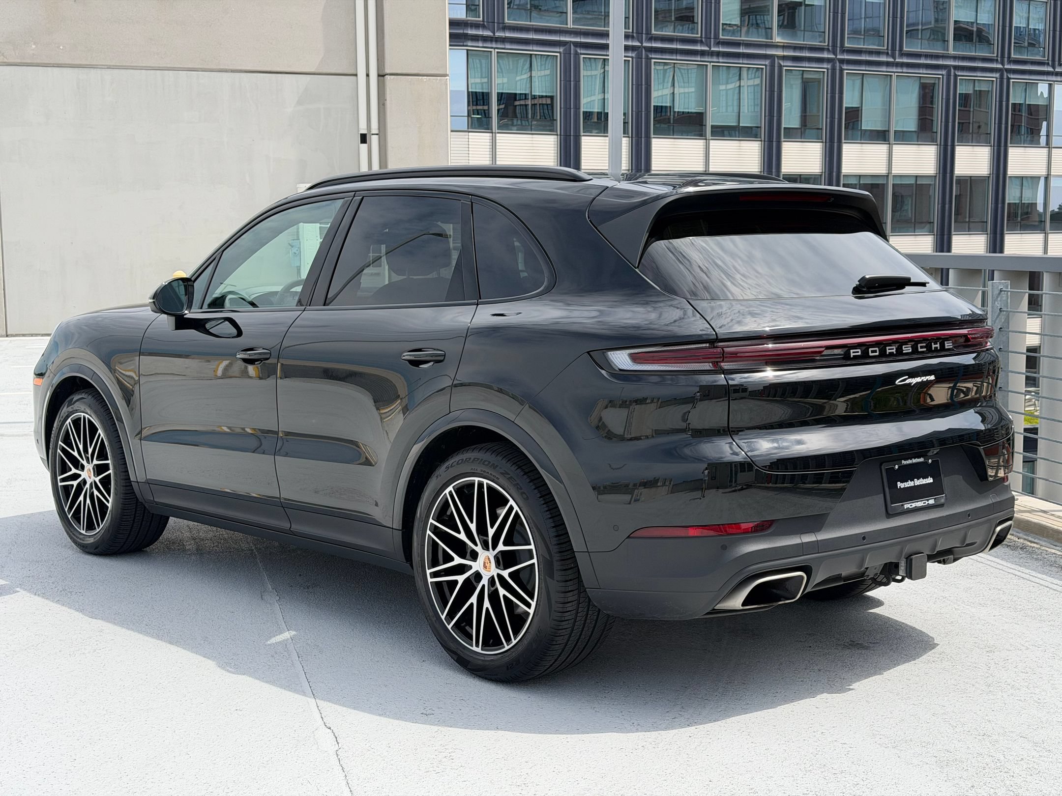 Certified 2026 Porsche Cayenne AWD/4WD image 3