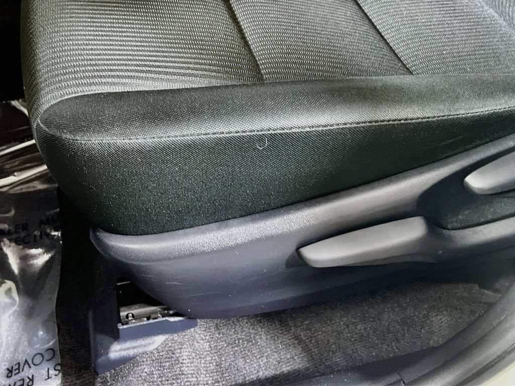 Certified 2017 Toyota RAV4 LE w/ All Weather Liner Package AWD/4WD image 17