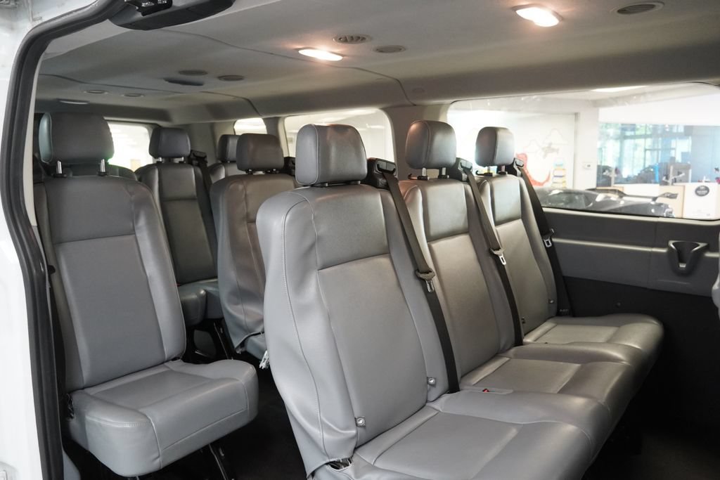 Used 2017 Ford Transit 350 XL RWD image 25