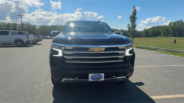 New 2026 Chevrolet Silverado 1500 High Country w/ Technology Package image 3