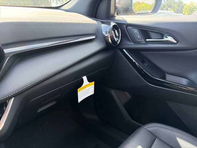 New 2027 Chevrolet Equinox LT w/ Convenience Package II FWD image 29