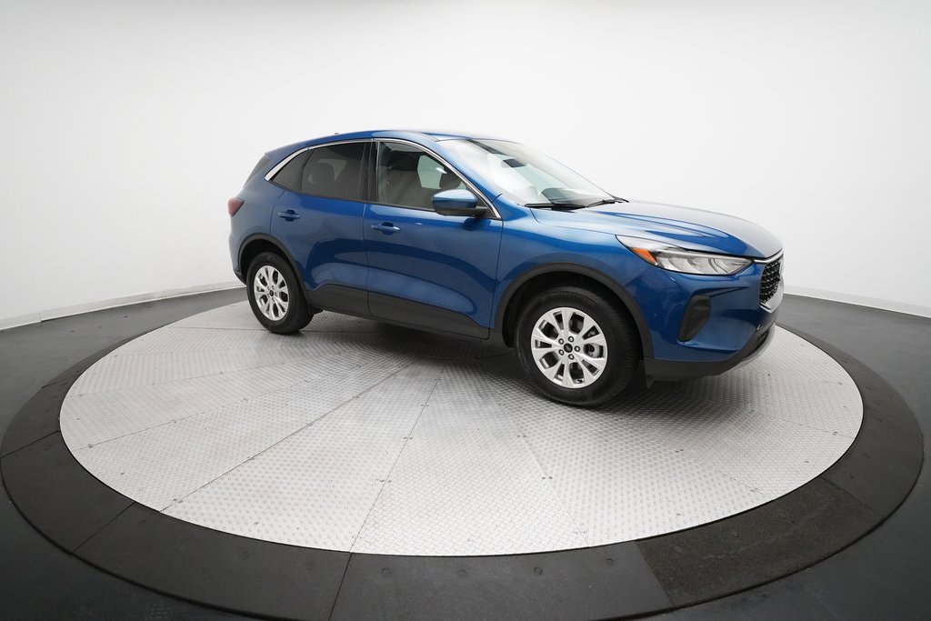 Used 2023 Ford Escape Active w/ Tech Pack #2 image 13