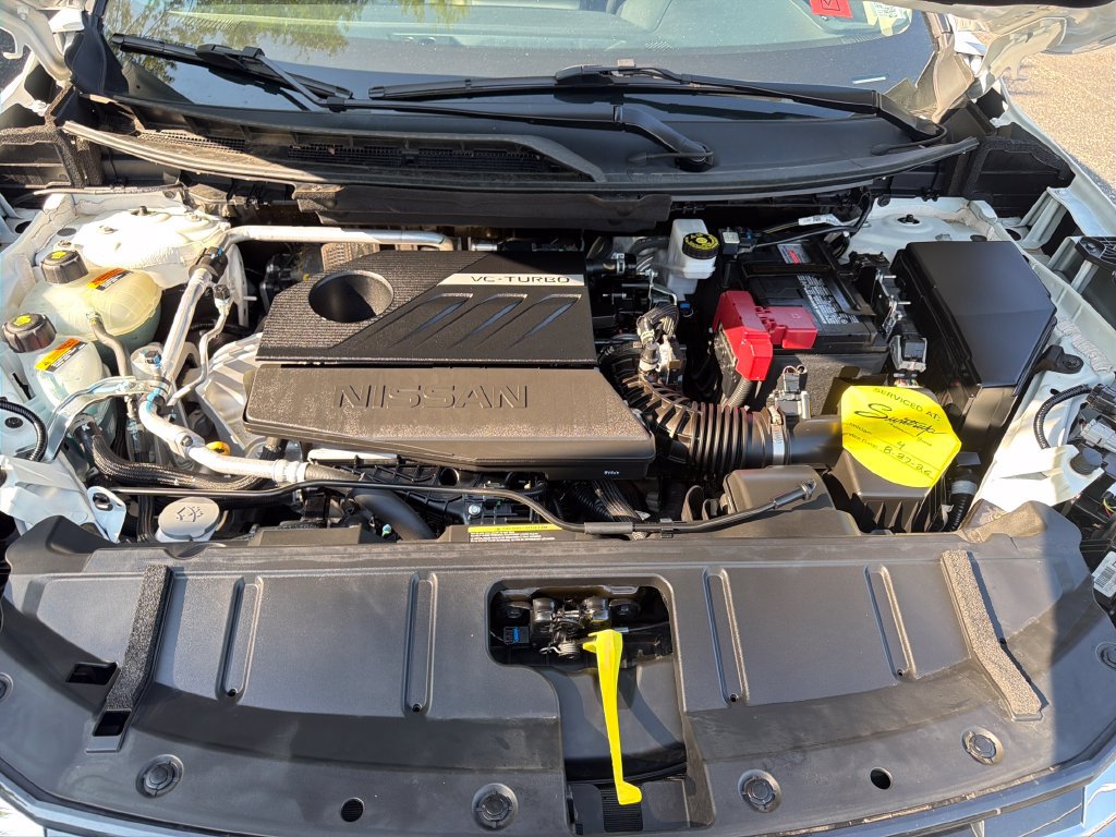 Certified 2025 Nissan Rogue SV w/ SV Premium Package FWD image 28