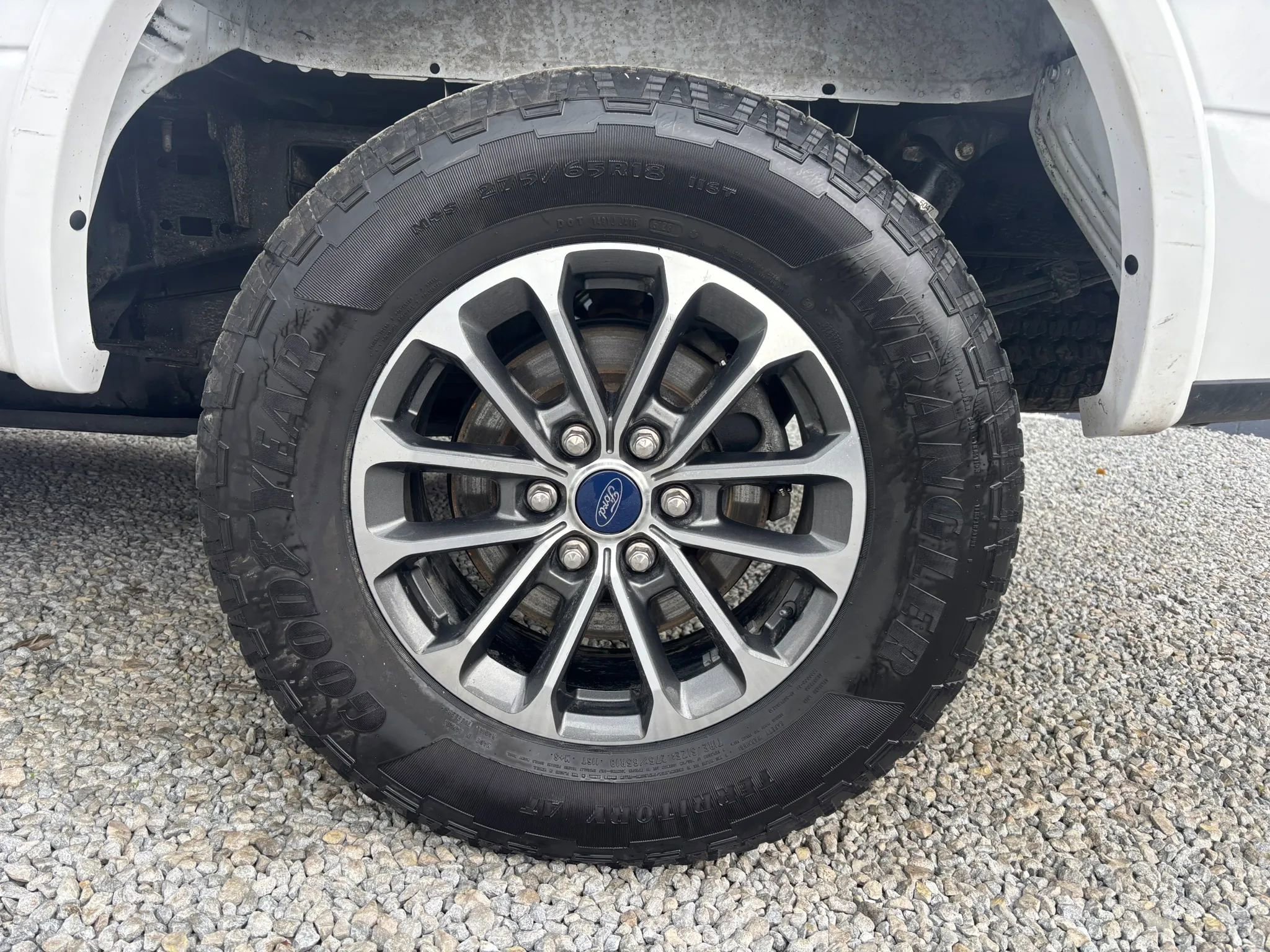 Used 2019 Ford F150 XLT w/ Equipment Group 302A Luxury AWD/4WD image 2