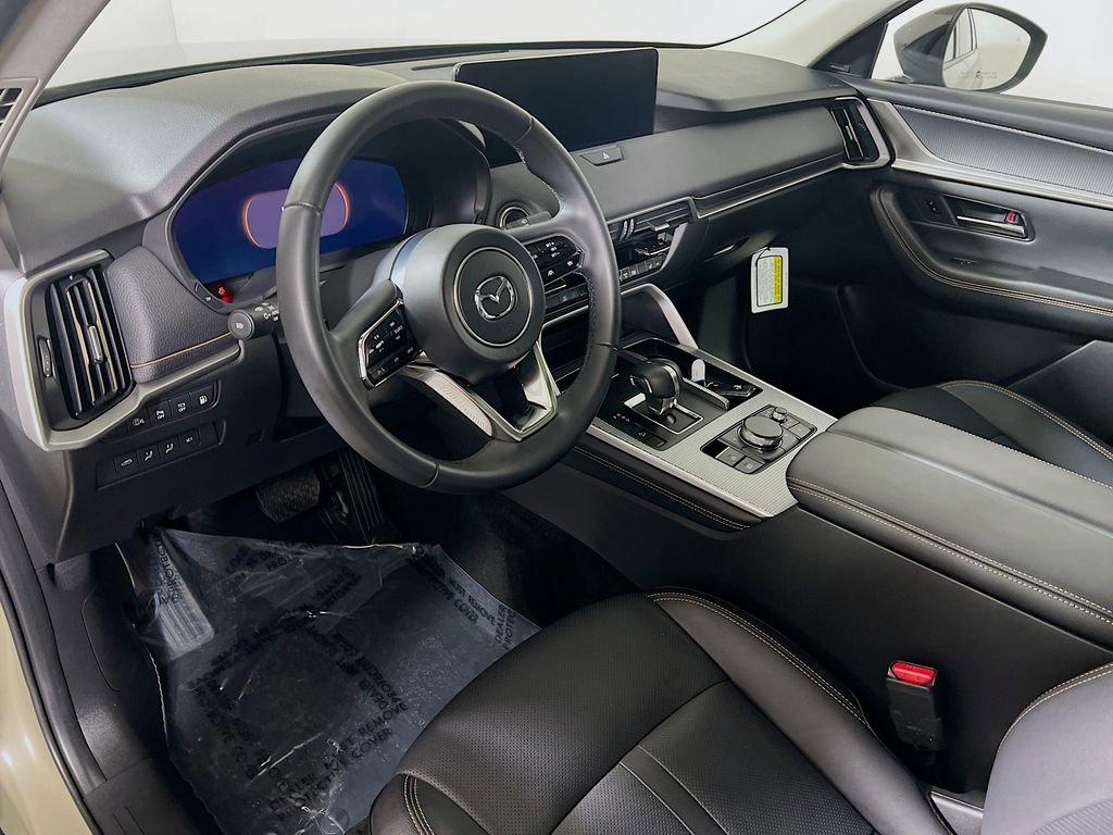 Used 2025 MAZDA CX-70 Plug-In Hybrid w/ Premium Pkg AWD/4WD image 9