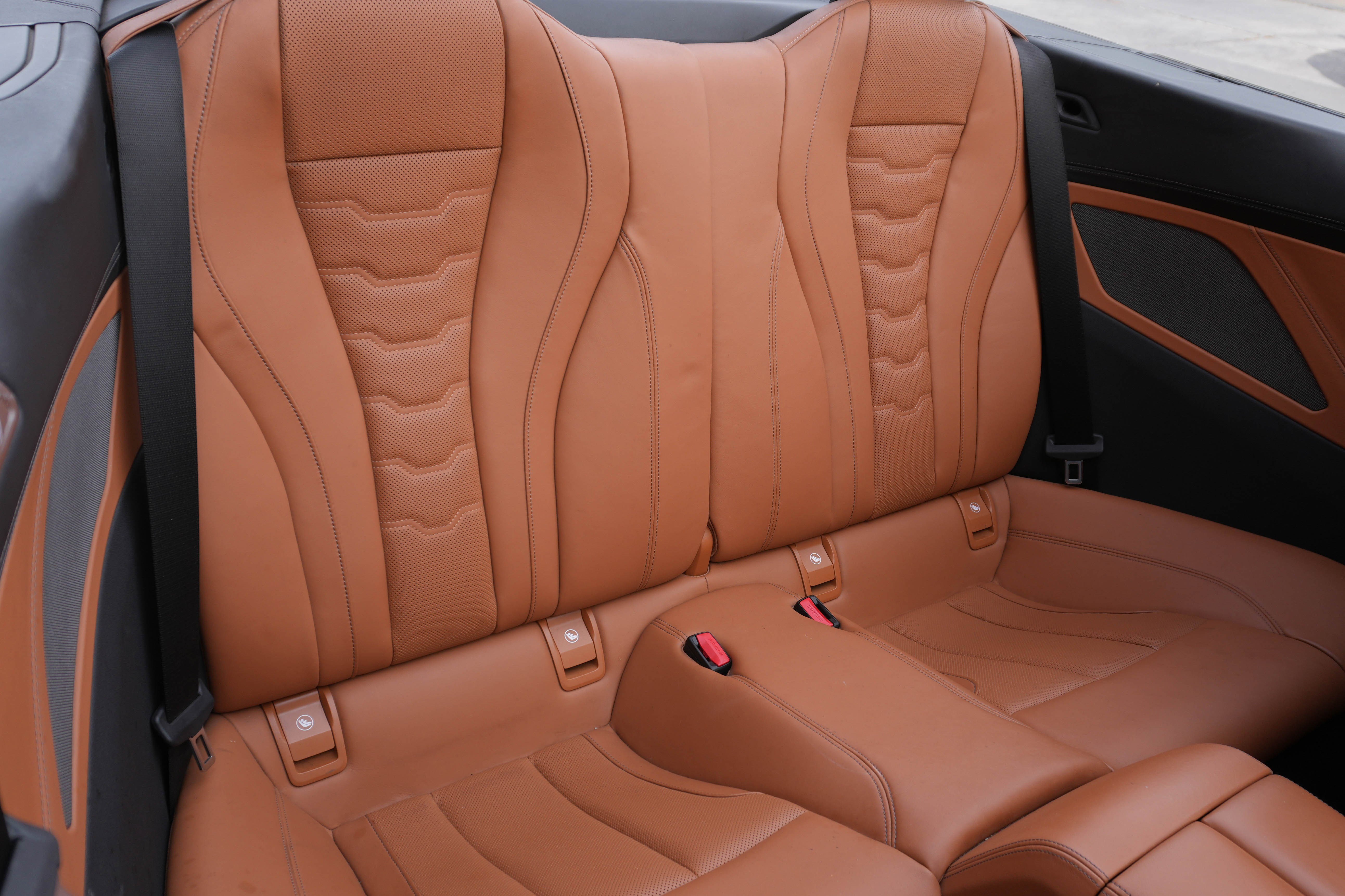 Certified 2023 BMW 840i xDrive Convertible w/ Comfort Seating Package AWD/4WD image 34