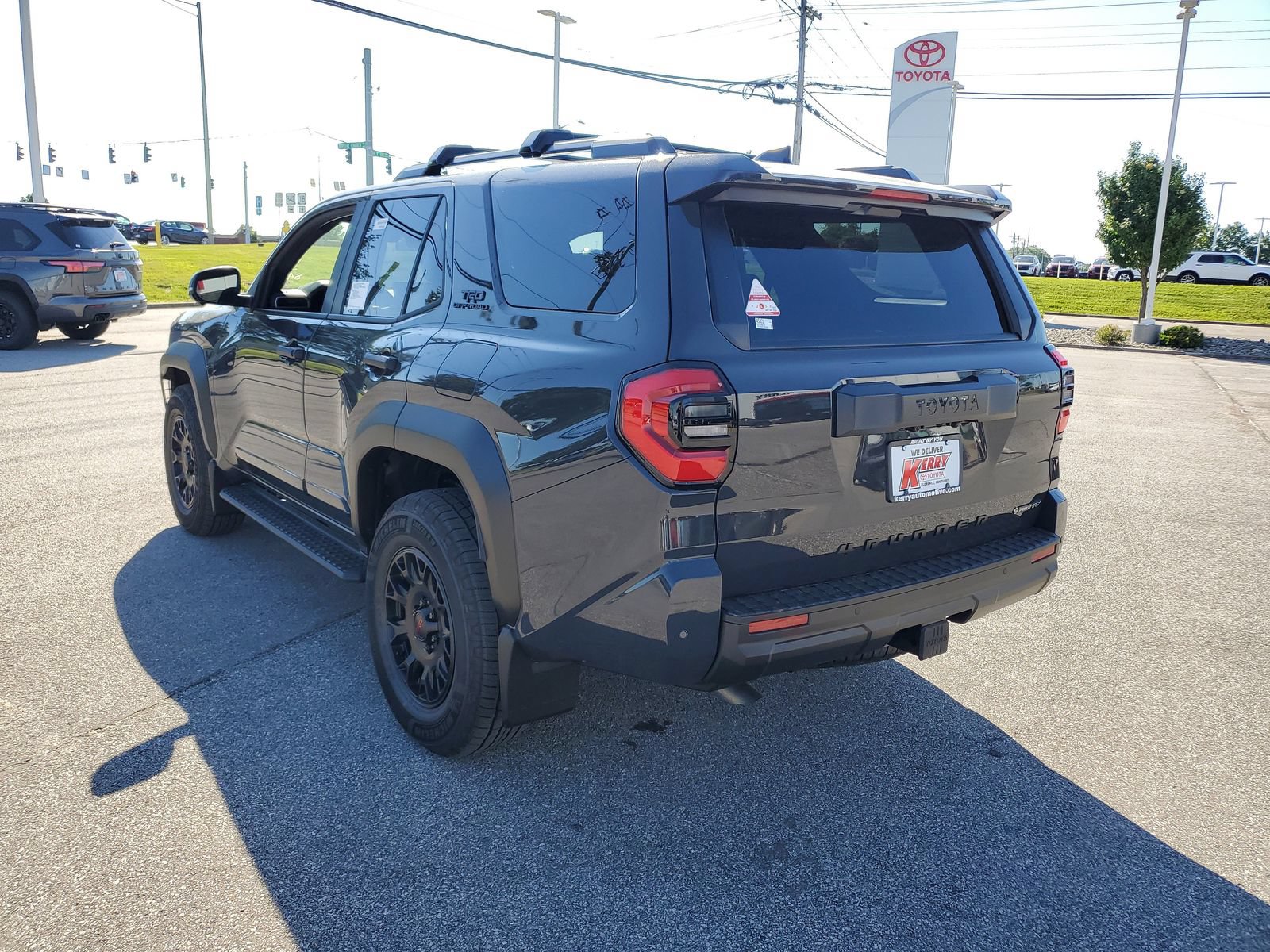 New 2026 Toyota 4Runner TRD Off-Road Premium AWD/4WD image 3