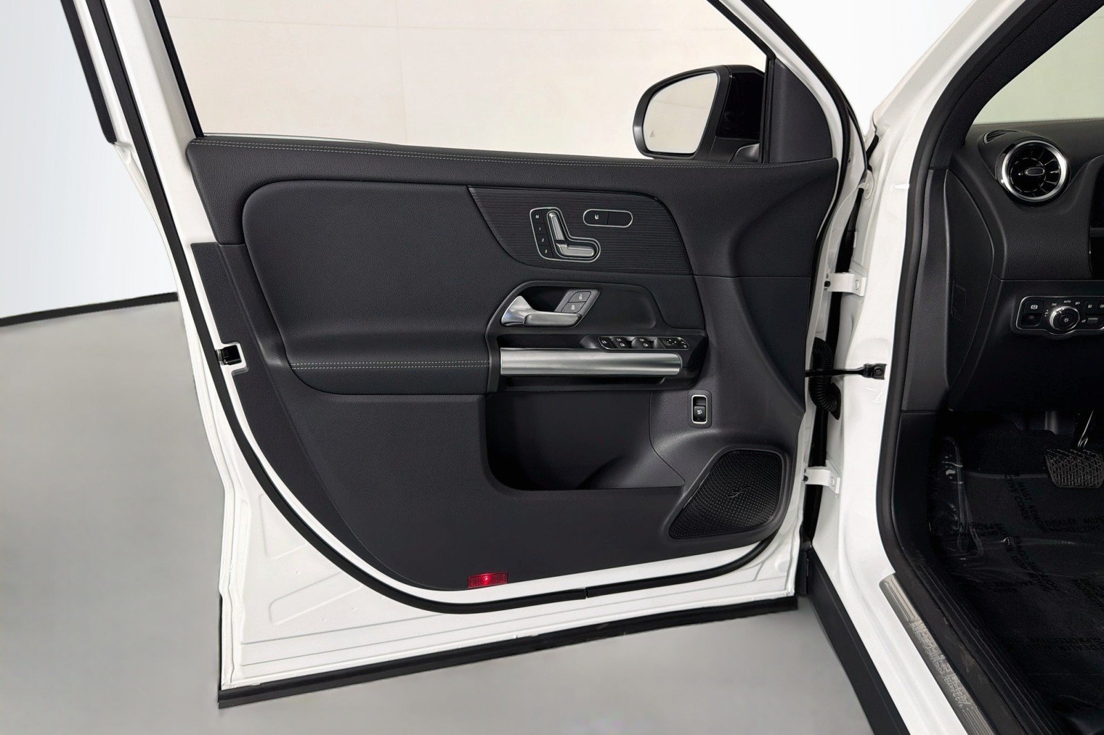 New 2026 Mercedes-Benz GLA 250 image 22