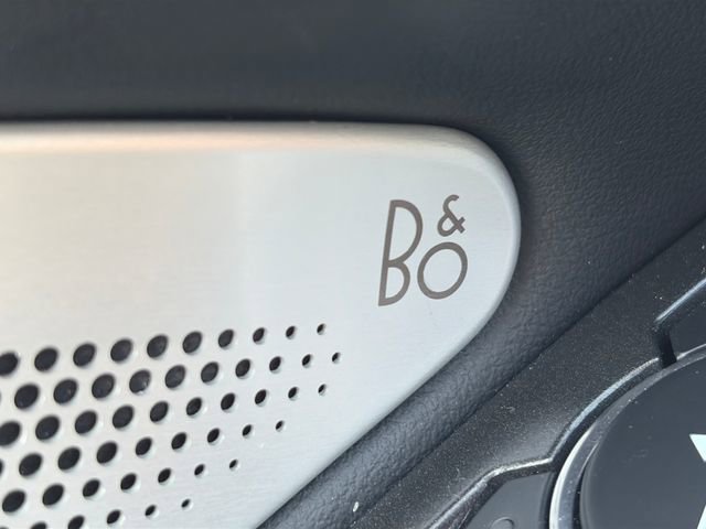 Used 2025 Ford Explorer ST image 21