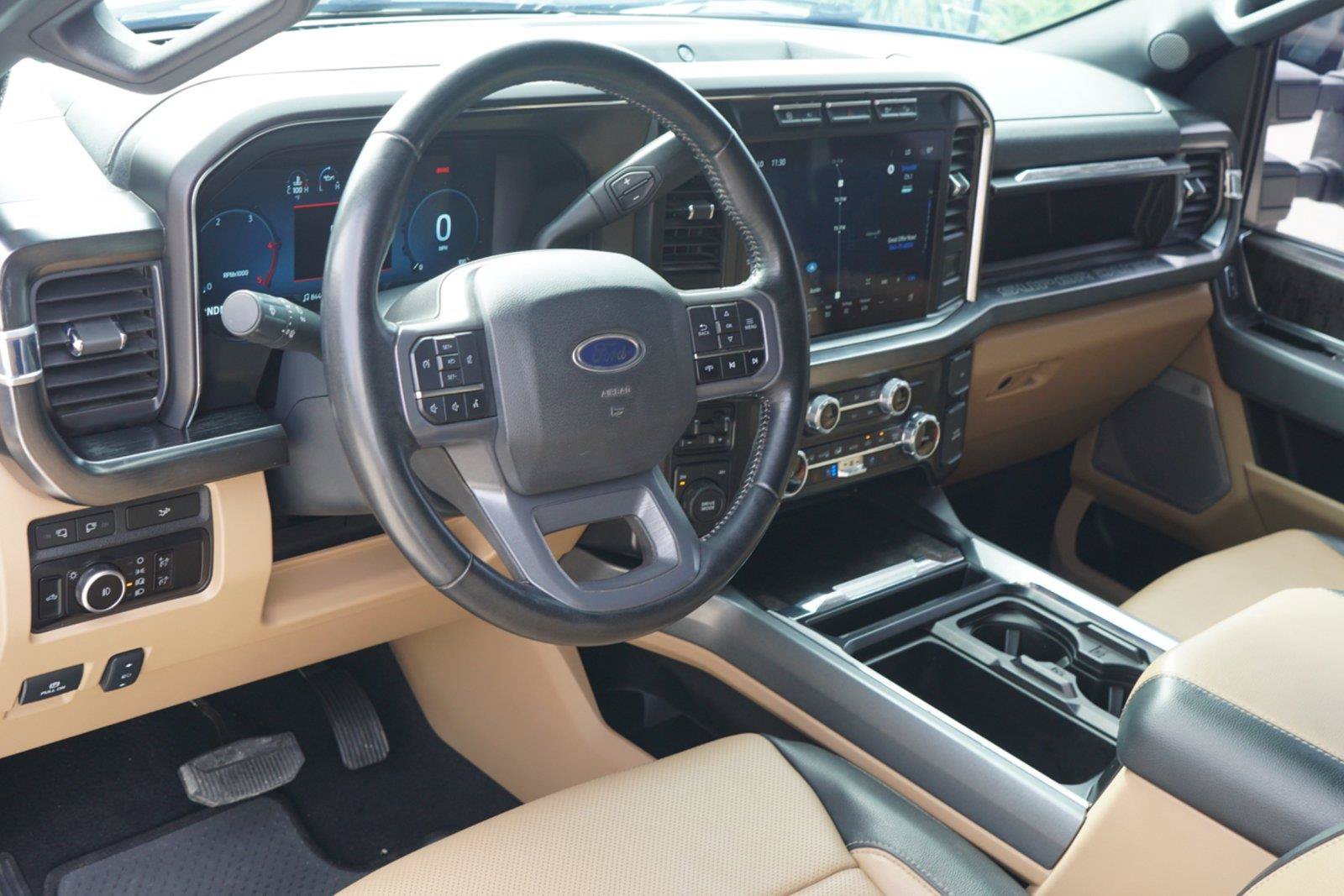 Used 2023 Ford F350 Lariat w/ FX4 Off-Road Package AWD/4WD image 8