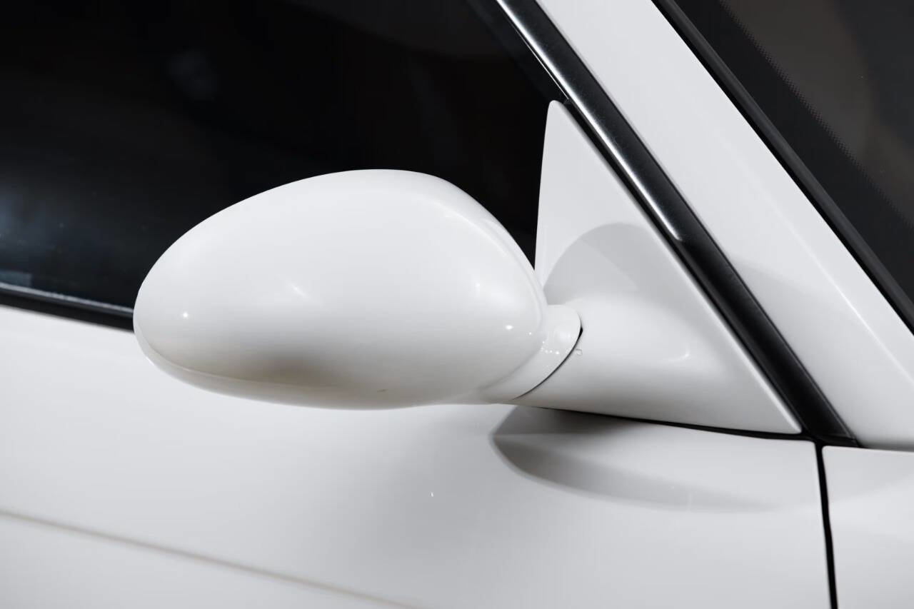 Used 2005 BMW M3 Coupe image 22