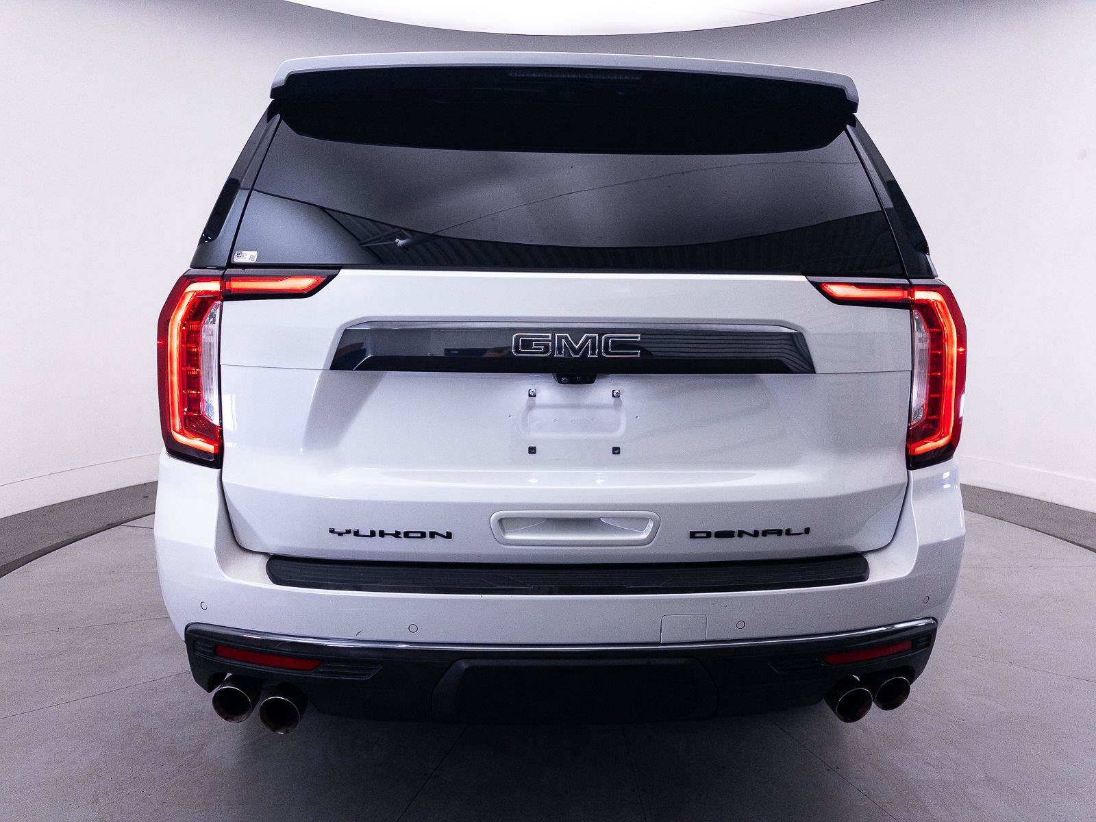 Used 2023 GMC Yukon Denali Ultimate AWD/4WD image 23