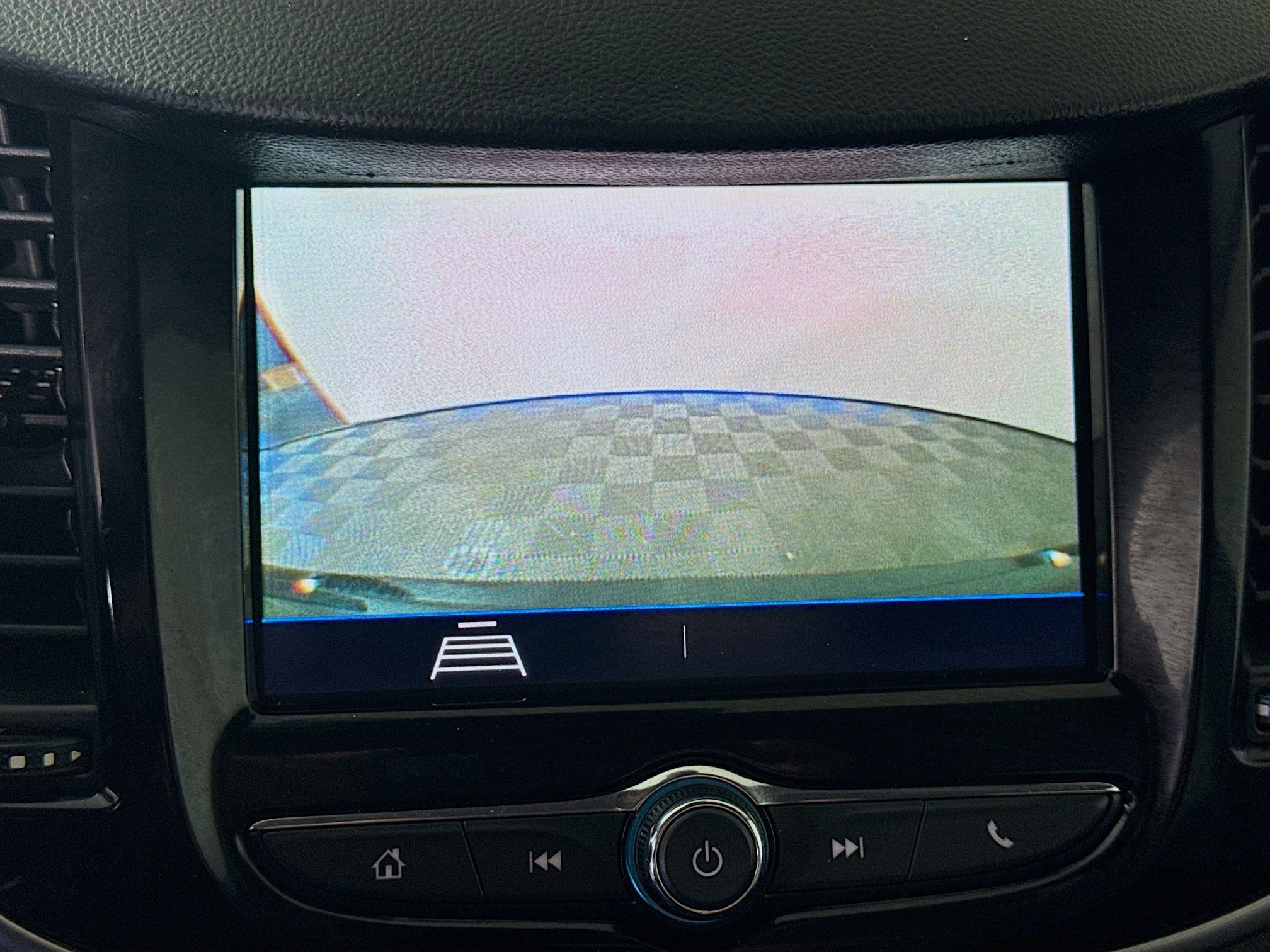Used 2021 Chevrolet Trax LS w/ Tint and Cruise Package FWD image 19