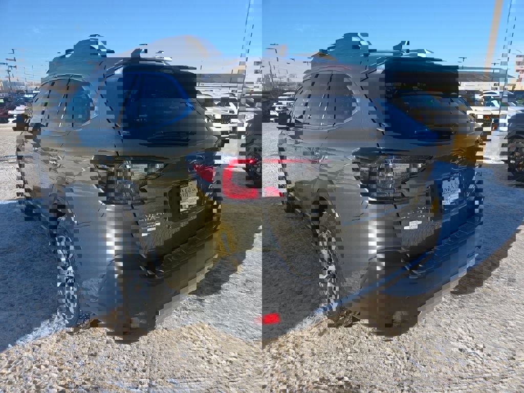 Used 2023 Subaru Outback Touring w/ Popular Package #2 image 7