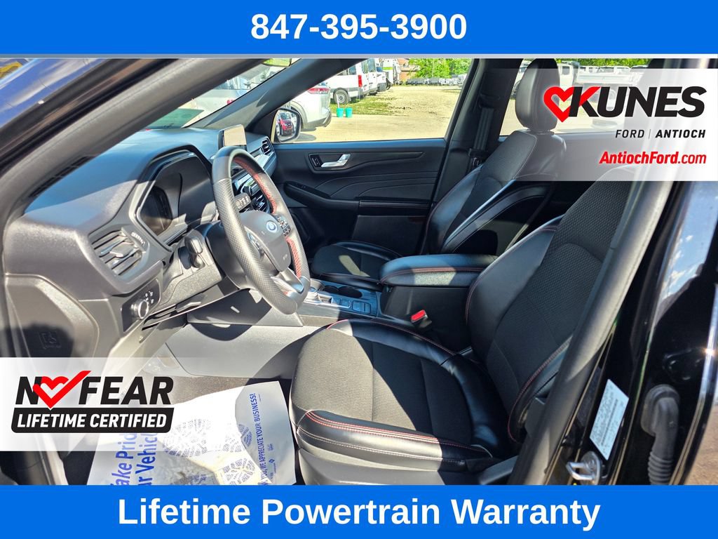 Certified 2025 Ford Escape ST-Line AWD/4WD image 19
