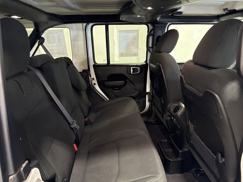Used 2024 Jeep Wrangler Unlimited Rubicon 4xe image 12