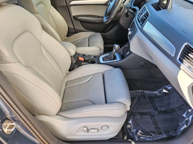 Used 2018 Audi Q3 2.0T Premium image 17