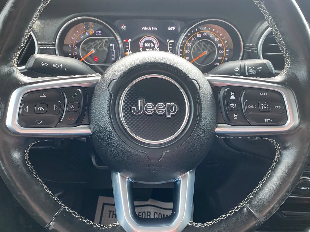 Used 2020 Jeep Gladiator Overland w/ Dual Top Group AWD/4WD image 28