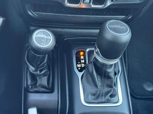 Certified 2022 Jeep Gladiator Sport AWD/4WD image 36