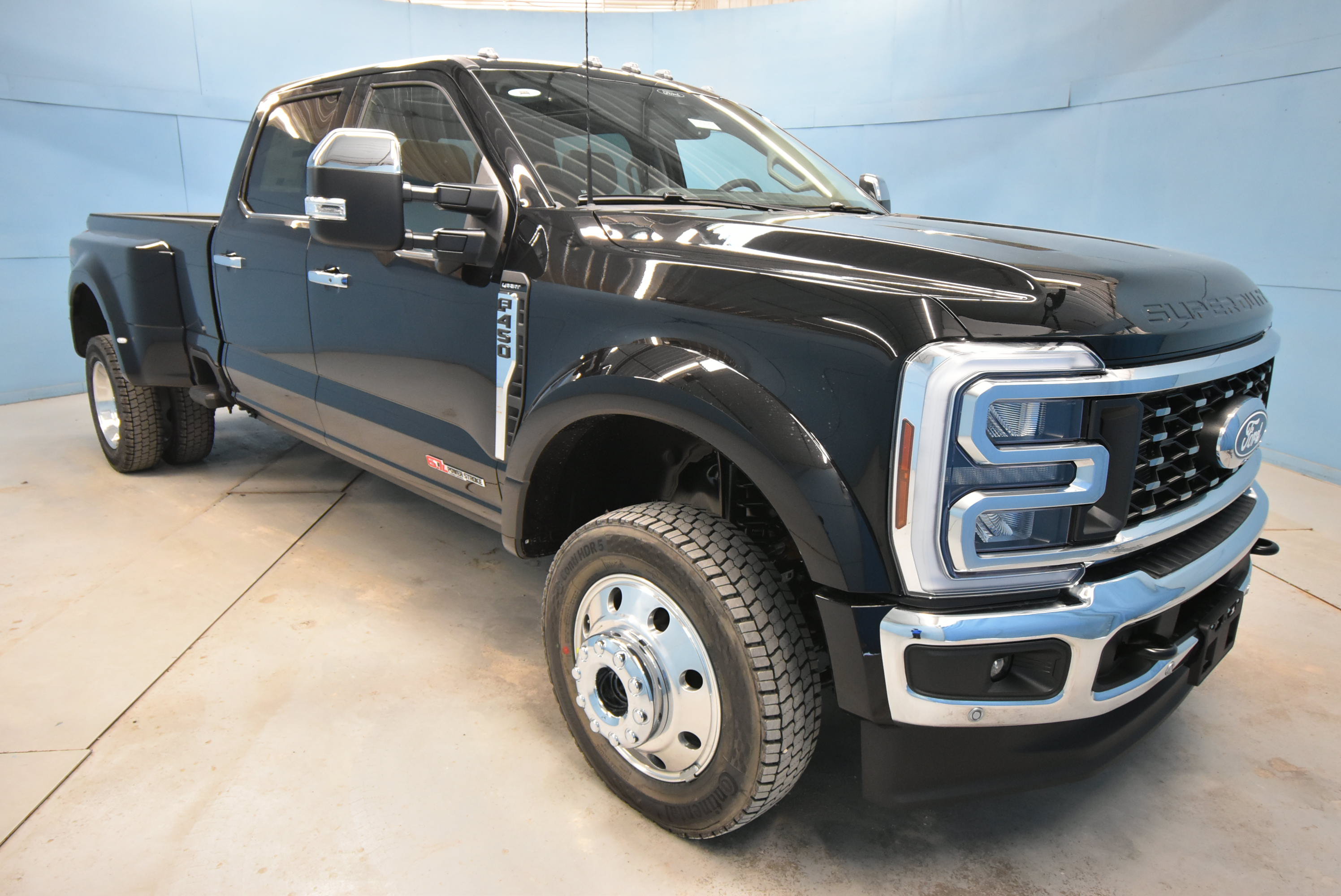 New 2027 Ford F450 Lariat w/ Lariat Ultimate Package AWD/4WD image 1