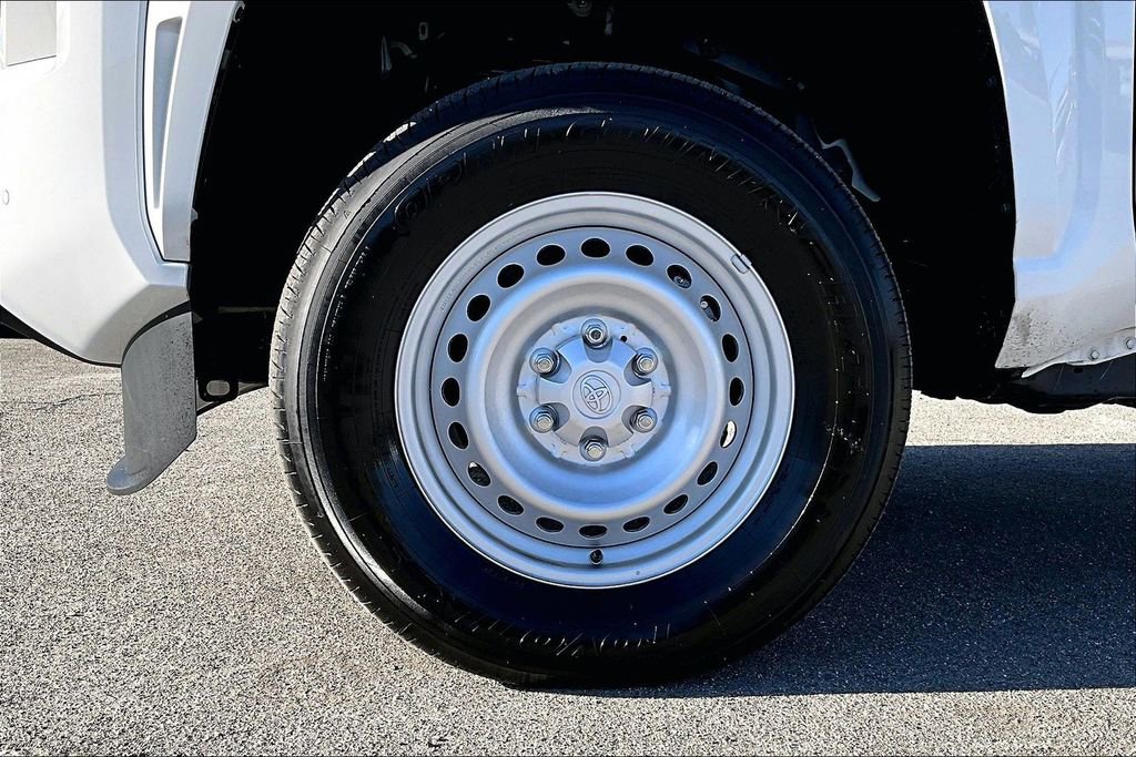 Certified 2025 Toyota Tacoma SR image 32