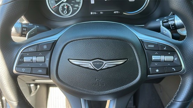 Used 2025 Genesis G70 2.5T image 11