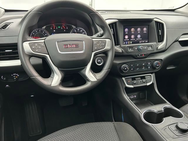 Used 2024 GMC Terrain SLE image 25