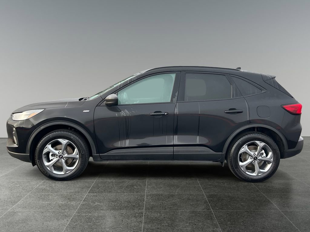 Used 2025 Ford Escape ST-Line AWD/4WD image 4