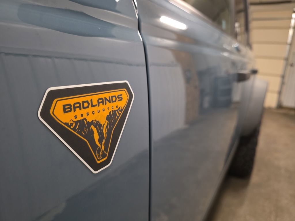 Used 2022 Ford Bronco Badlands AWD/4WD image 11