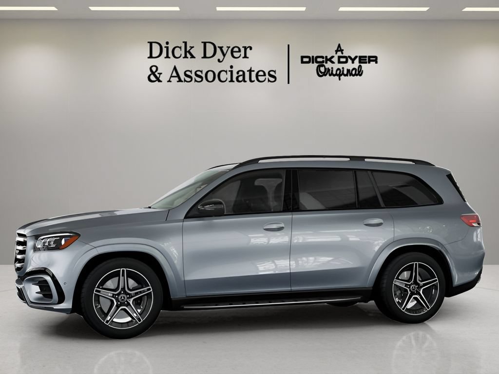 Used 2025 Mercedes-Benz GLS 450 4MATIC image 27