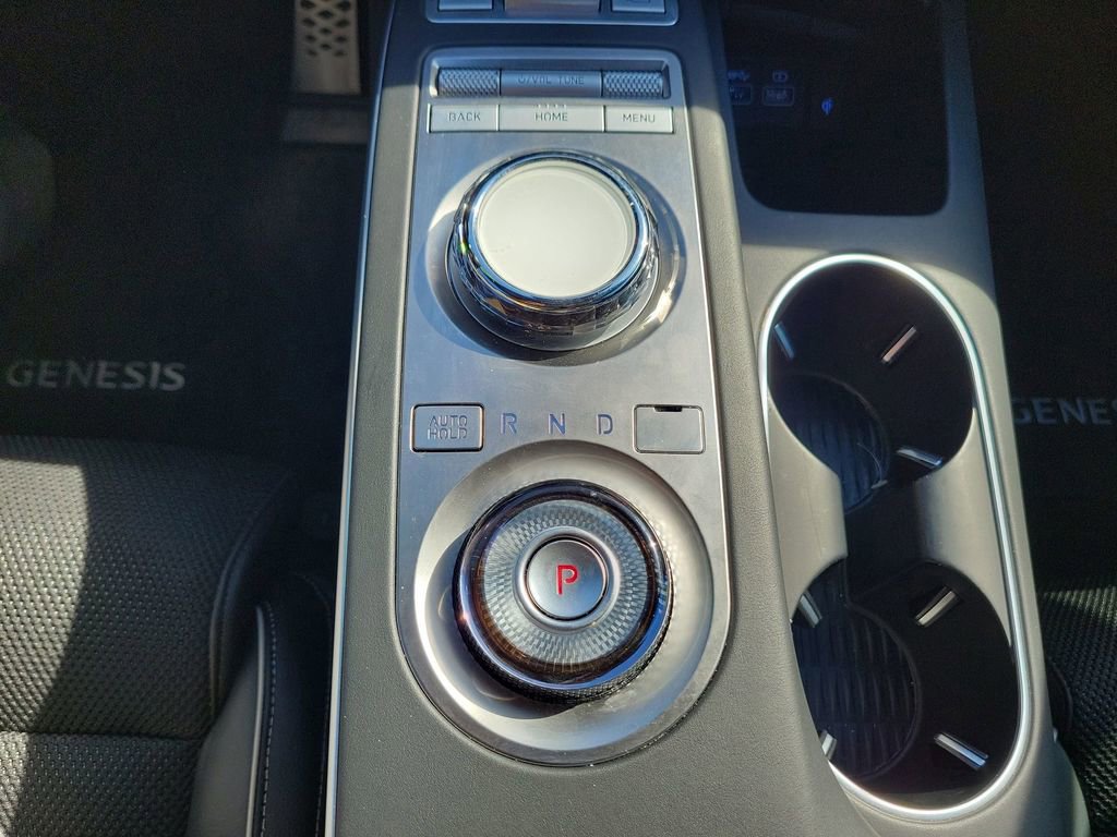 Used 2025 Genesis GV70 2.5T Sport Prestige w/ Sport Prestige Package image 12