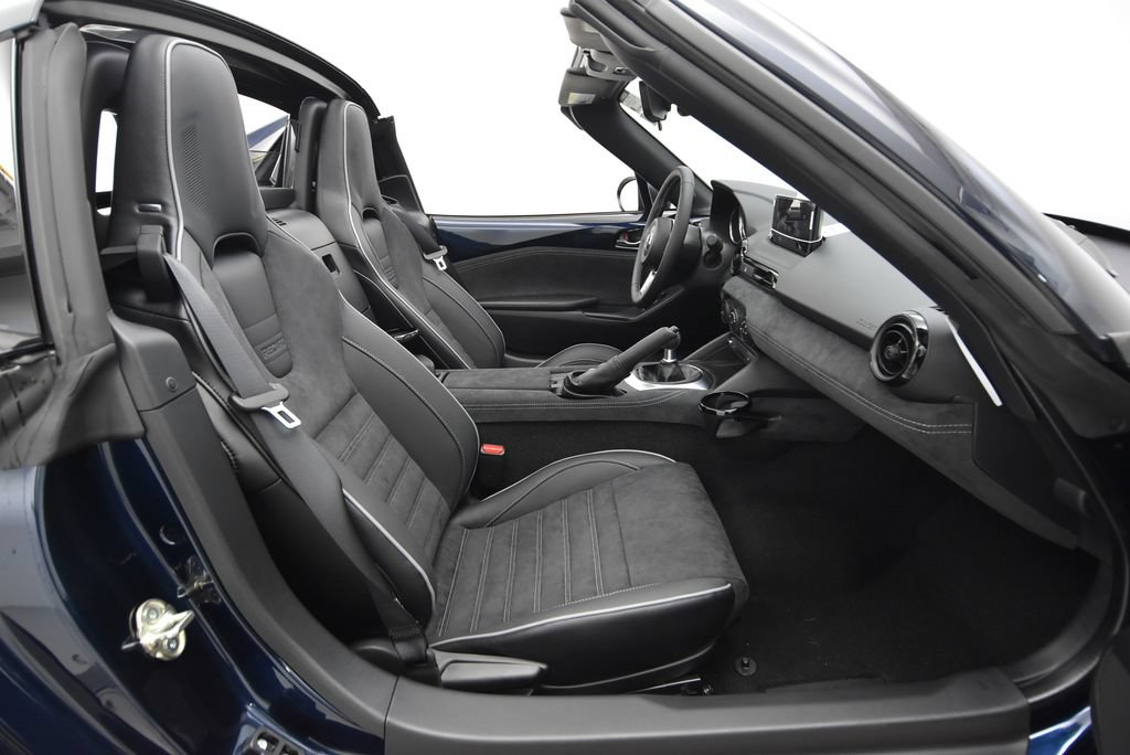 New 2026 MAZDA MX-5 Miata RF Club w/ Weather Package RWD image 27