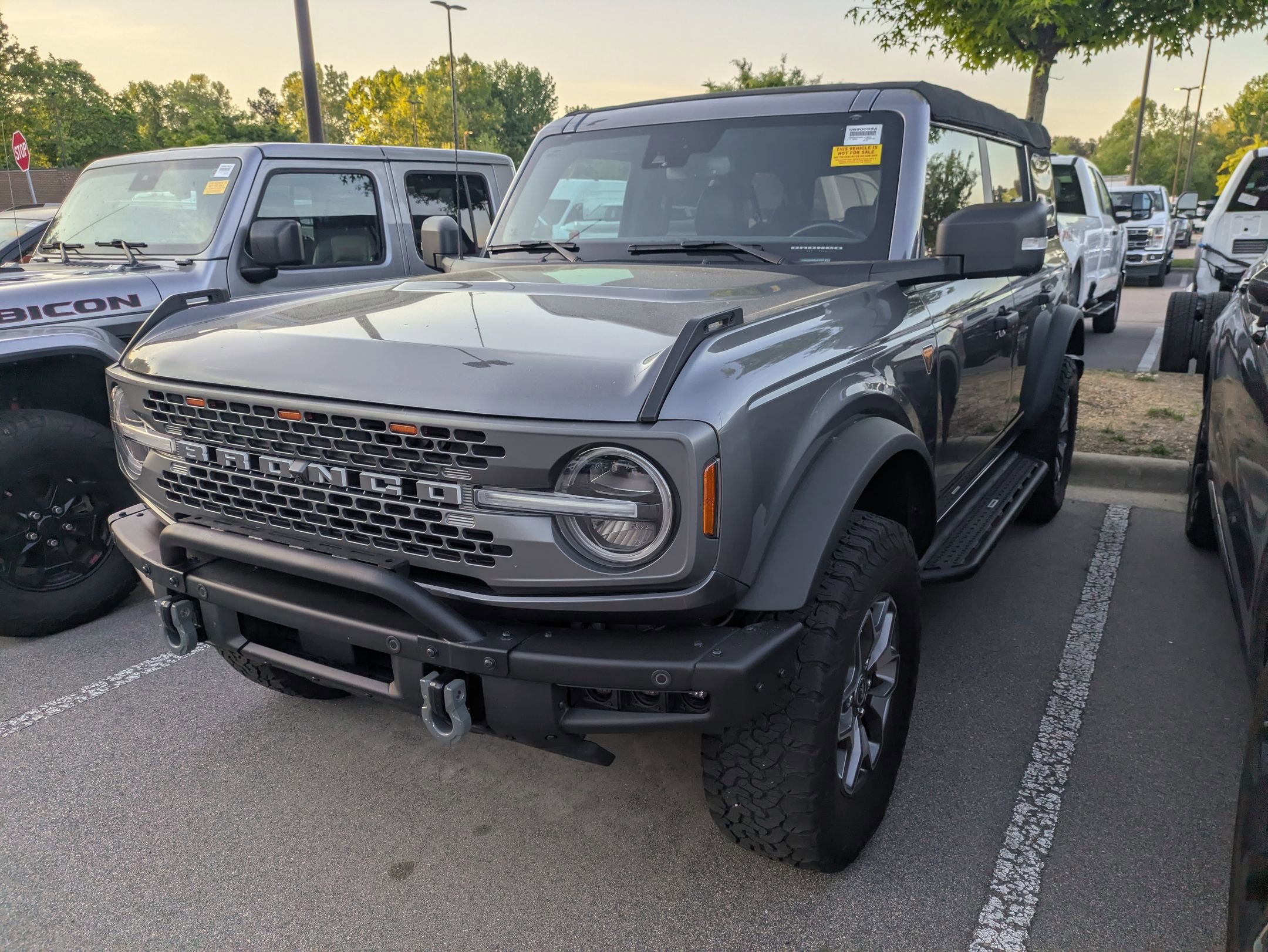 Used 2021 Ford Bronco Badlands AWD/4WD image 3