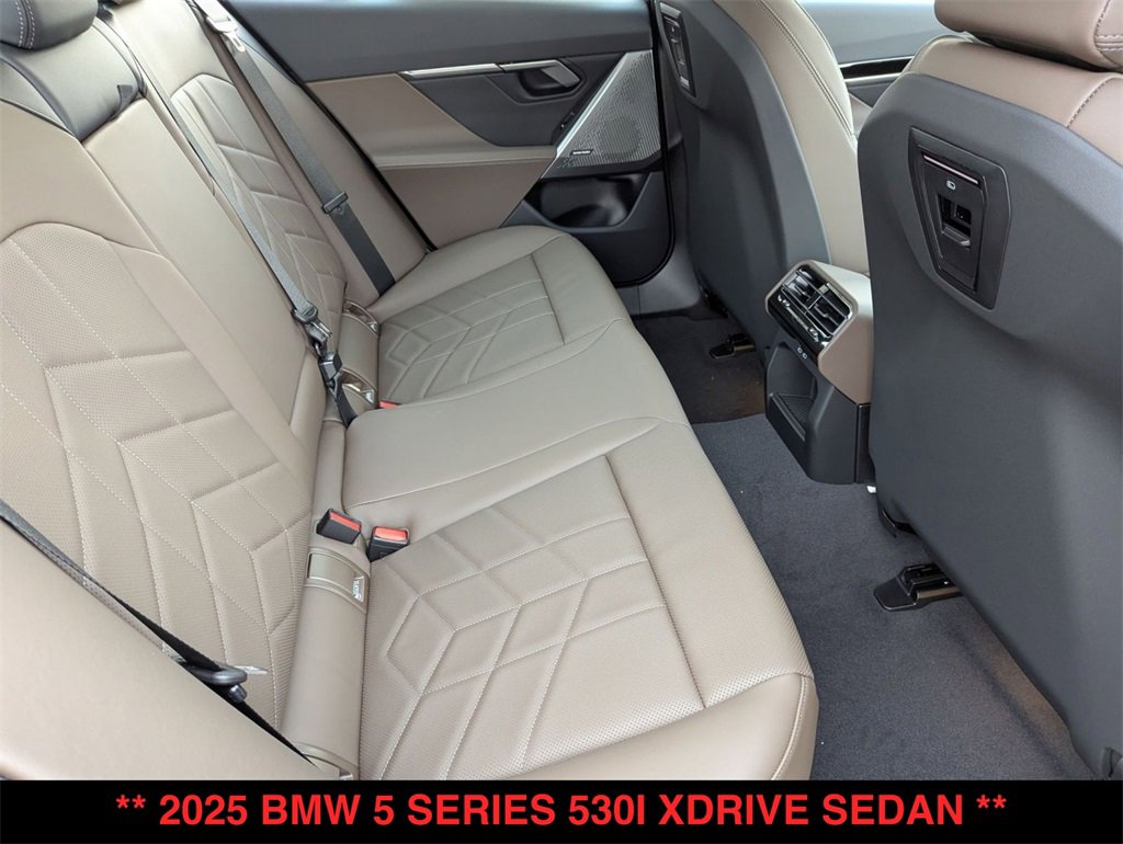 New 2025 BMW 530i xDrive 530i xDrive w/ Premium Package image 29