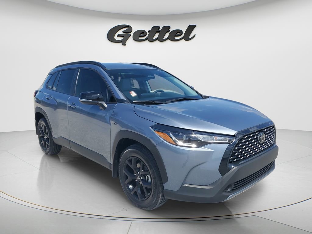 Certified 2025 Toyota Corolla Cross LE image 2