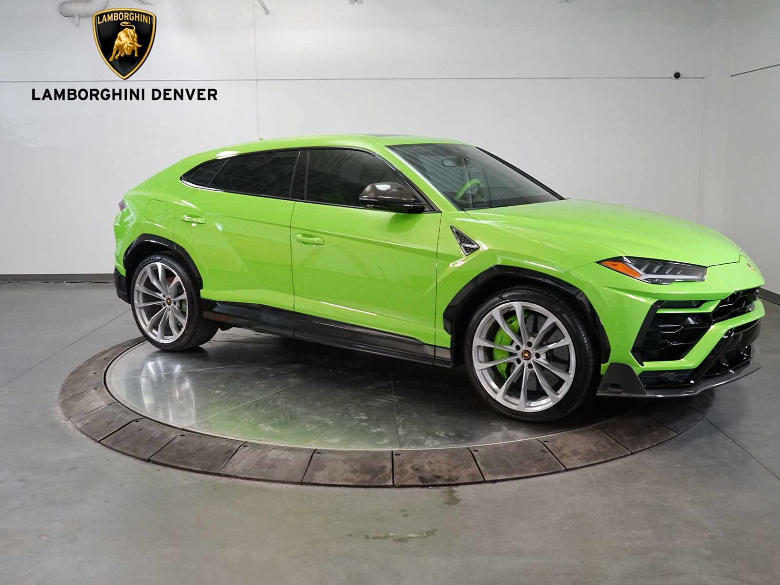 Used 2022 Lamborghini Urus image 7
