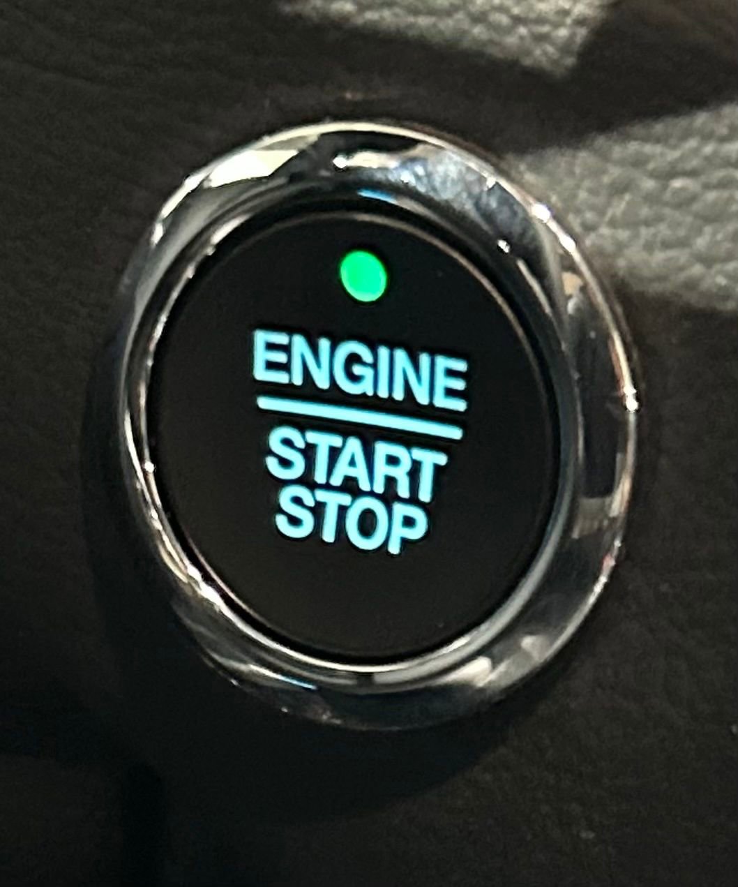 Used 2019 Ford Edge Titanium AWD/4WD image 64