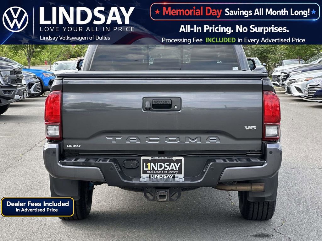 Used 2019 Toyota Tacoma TRD Sport AWD/4WD image 6