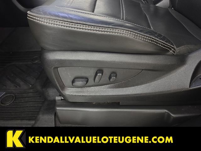 Used 2020 GMC Yukon XL Denali w/ Denali Ultimate Package AWD/4WD image 20