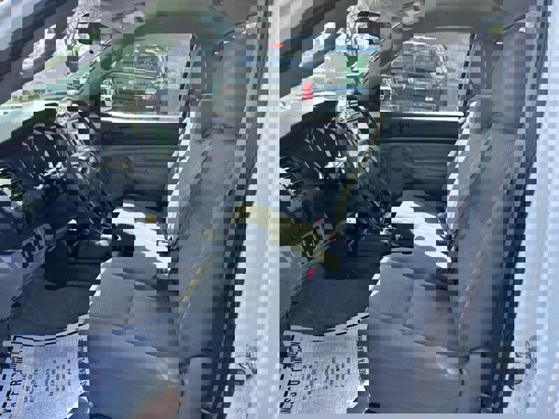 Used 2014 Toyota Tacoma 2WD Regular Cab image 7