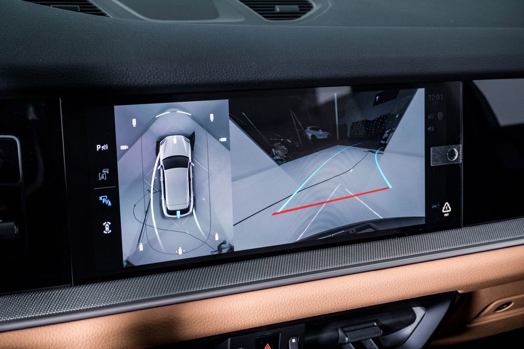 New 2026 Porsche Cayenne image 23