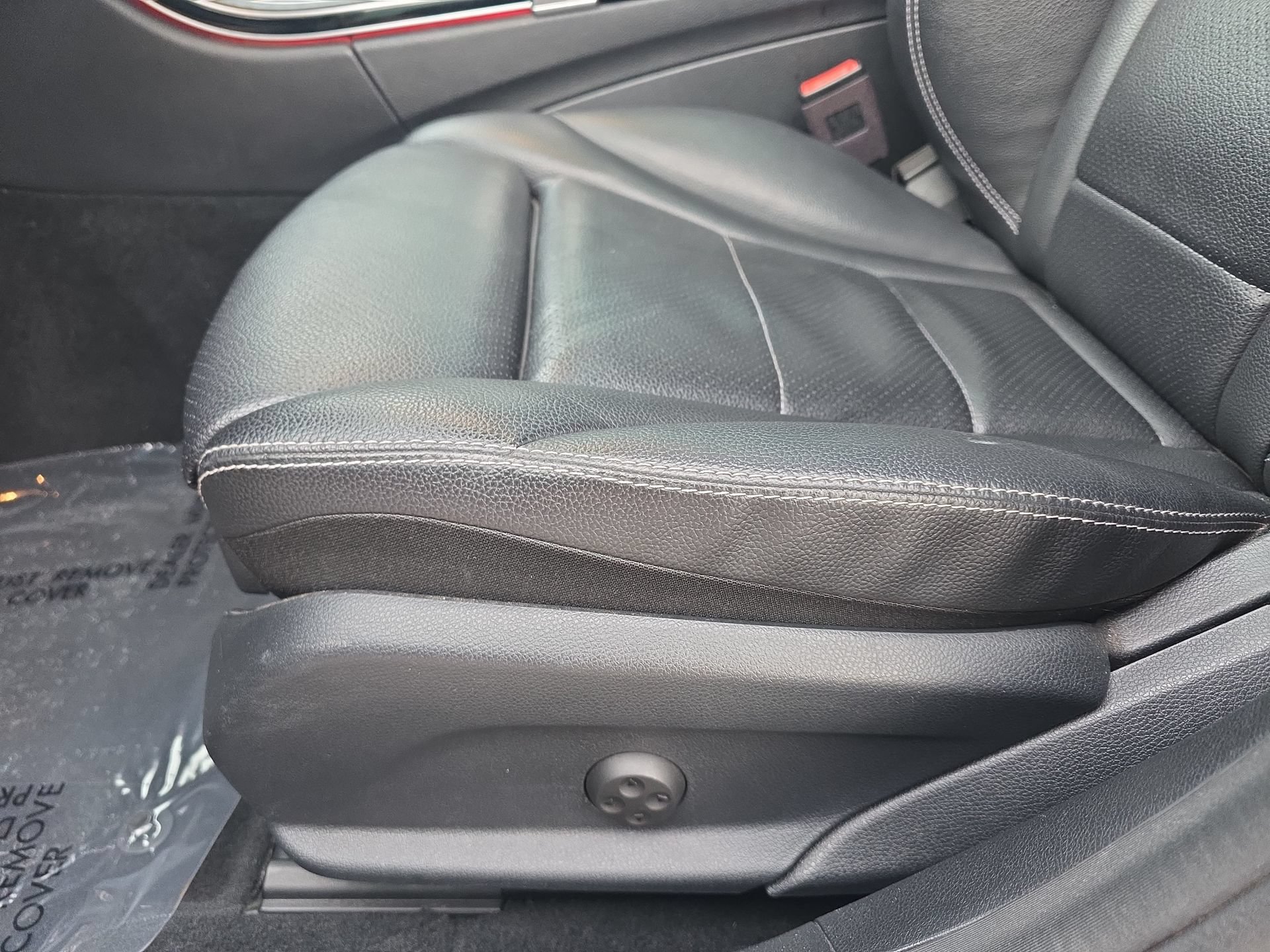 Used 2020 Mercedes-Benz C 300 4MATIC Sedan image 28
