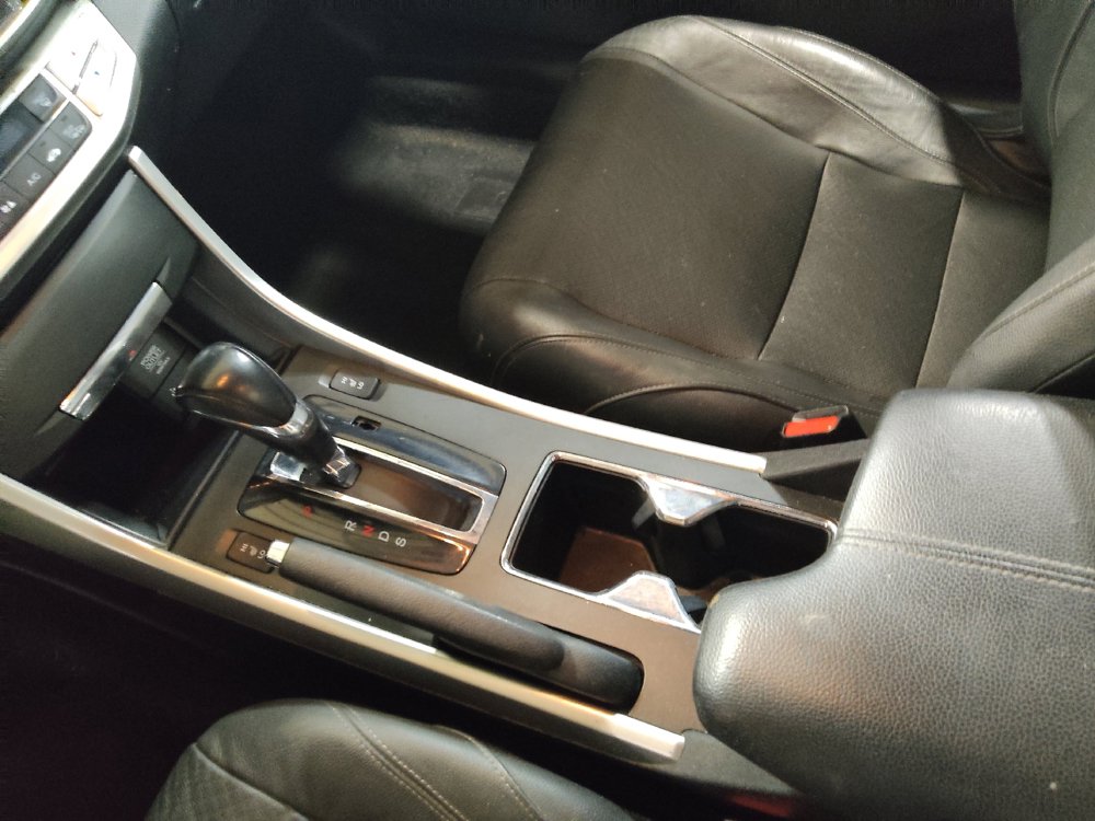 Used 2015 Honda Accord EX-L image 26