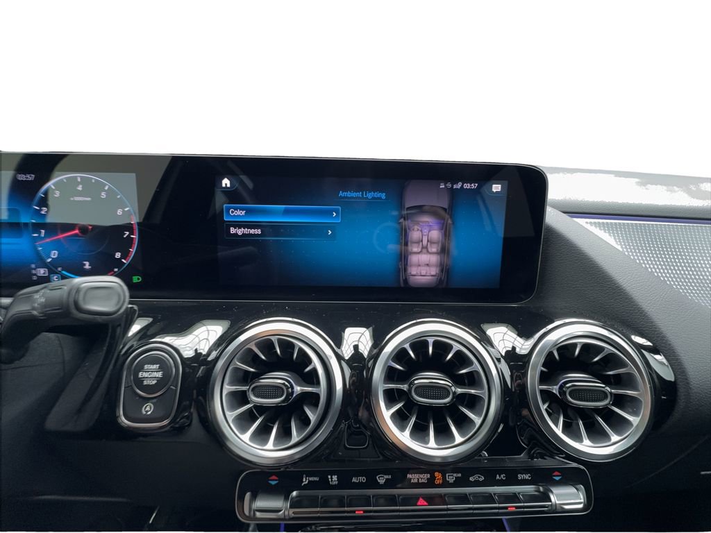 Used 2022 Mercedes-Benz GLA 250 w/ Premium Package Lite image 43