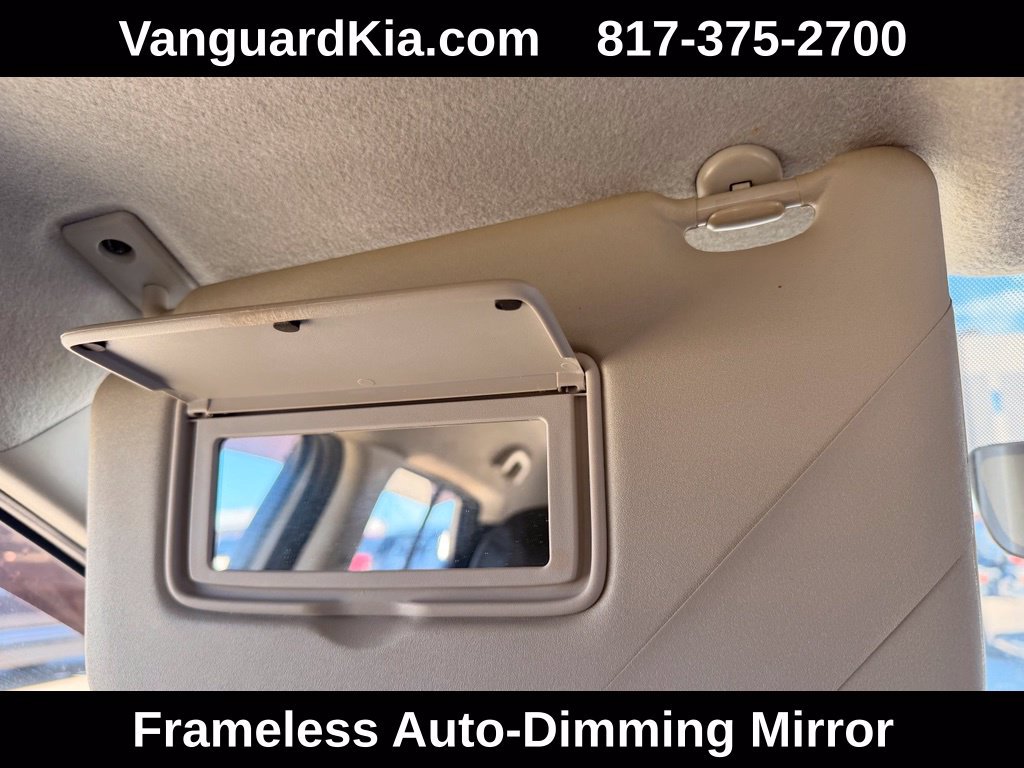 Used 2023 Nissan Kicks S w/ Interior Electronics Package FWD image 16