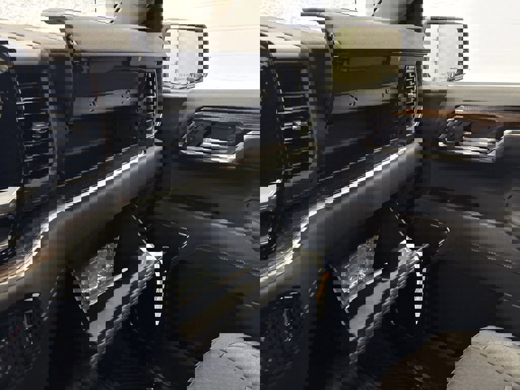 New 2026 Chevrolet Silverado 1500 RST image 20